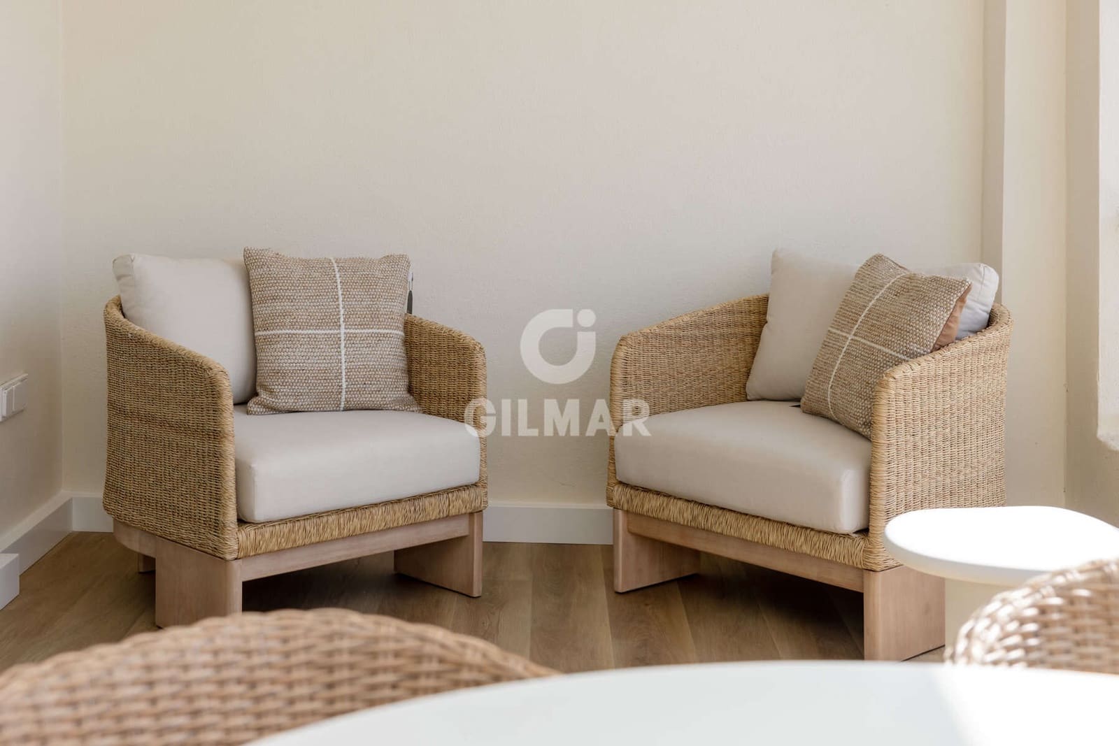 3 soveværelse Rækkehus til salg i Estepona med swimmingpool garage - € 470.250 (Ref: 9205950)