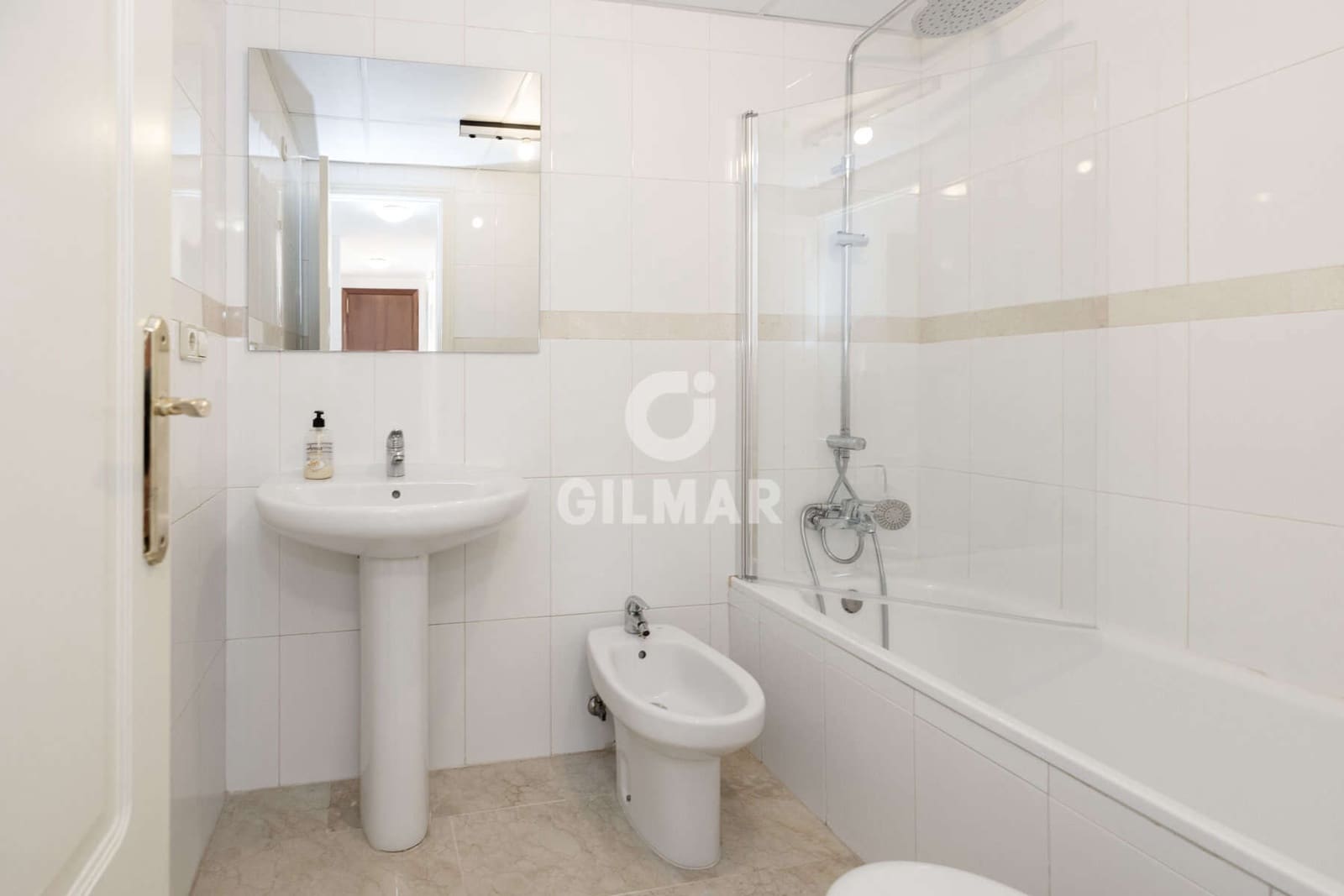 3 sypialnia Mieszkanie na sprzedaż w Costalita z basenem garażem - 419 000 € (Ref: 9205953)