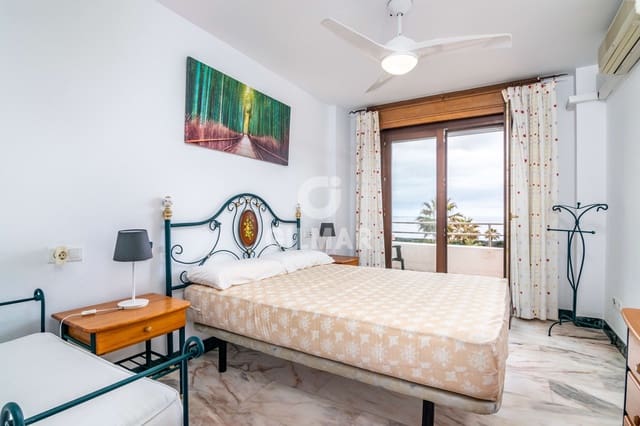 5 soverom Rekkehus til salgs i Alcorrín, Manilva med svømmebasseng garasje - € 510 000 (Ref: 9205954)