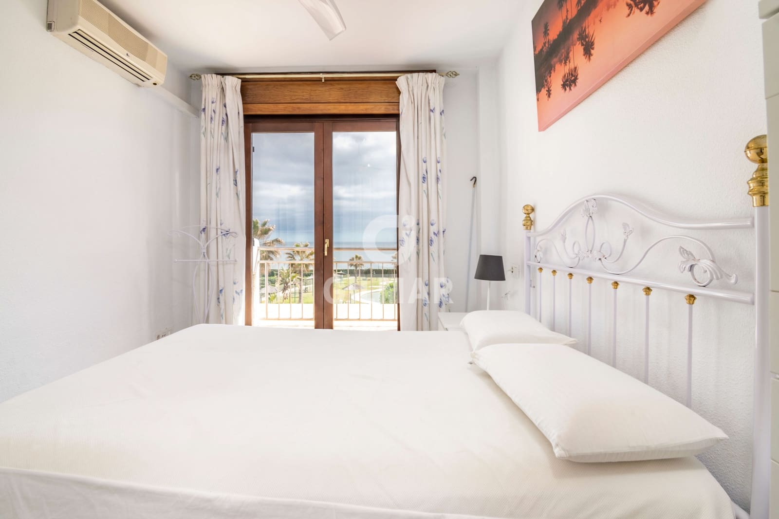 5 soverom Rekkehus til salgs i Manilva med svømmebasseng garasje - € 510 000 (Ref: 9205954)