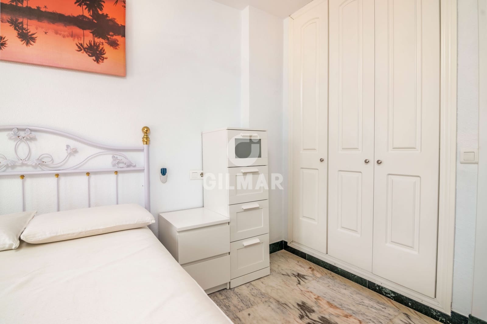 5 soverom Rekkehus til salgs i Manilva med svømmebasseng garasje - € 510 000 (Ref: 9205954)