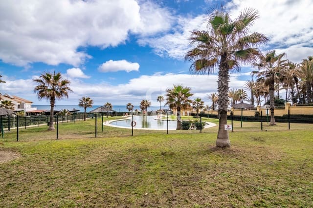 5 soverom Rekkehus til salgs i Alcorrín, Manilva med svømmebasseng garasje - € 510 000 (Ref: 9205954)