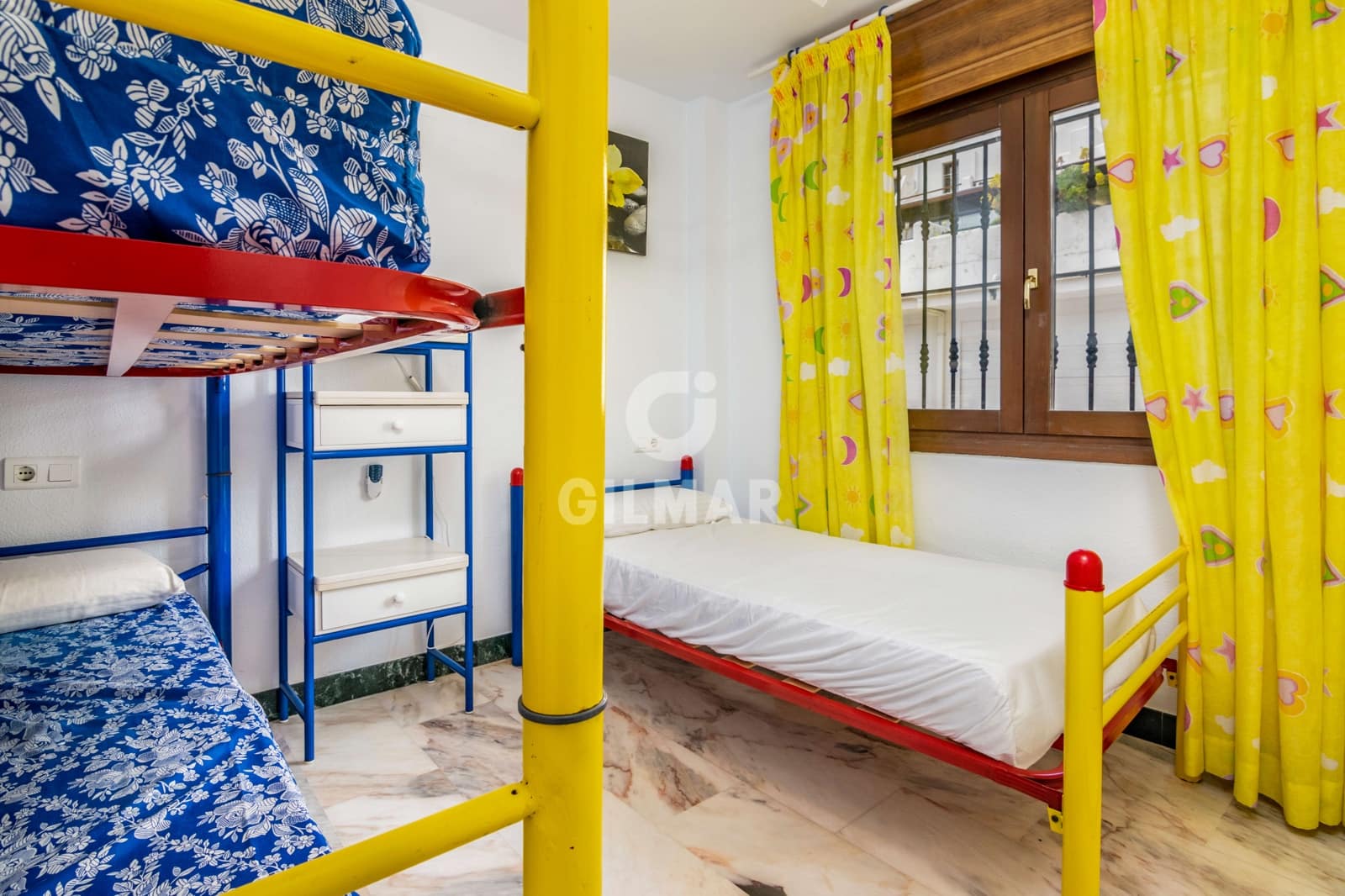 5 soverom Rekkehus til salgs i Manilva med svømmebasseng garasje - € 510 000 (Ref: 9205954)