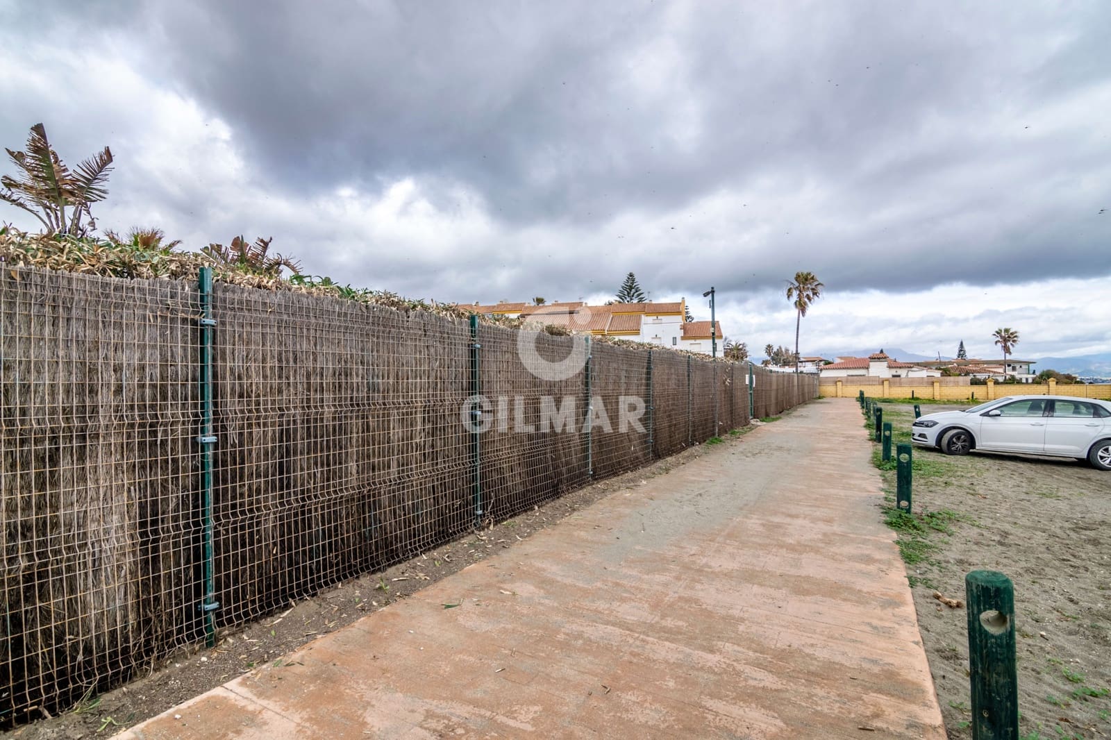 5 soverom Rekkehus til salgs i Manilva med svømmebasseng garasje - € 510 000 (Ref: 9205954)