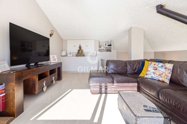 3 soveværelse Rækkehus til salg i Buenas Noches, Estepona med swimmingpool - € 544.000 (Ref: 9205955)