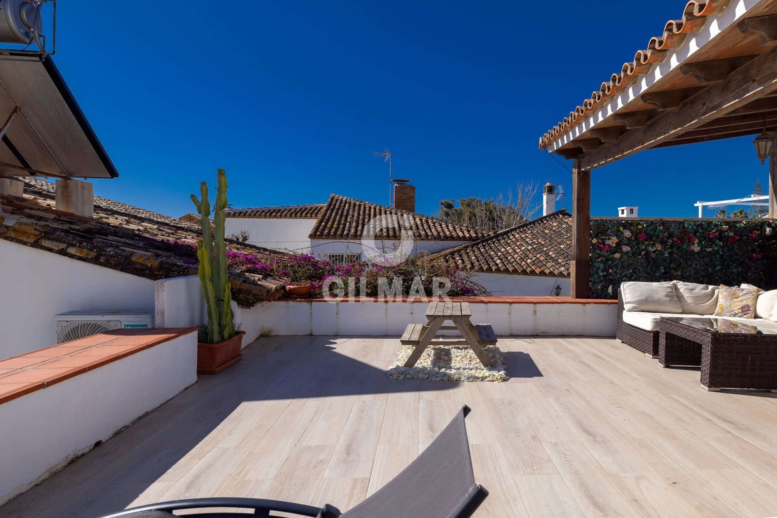 3 soveværelse Rækkehus til salg i Buenas Noches med swimmingpool - € 544.000 (Ref: 9205955)