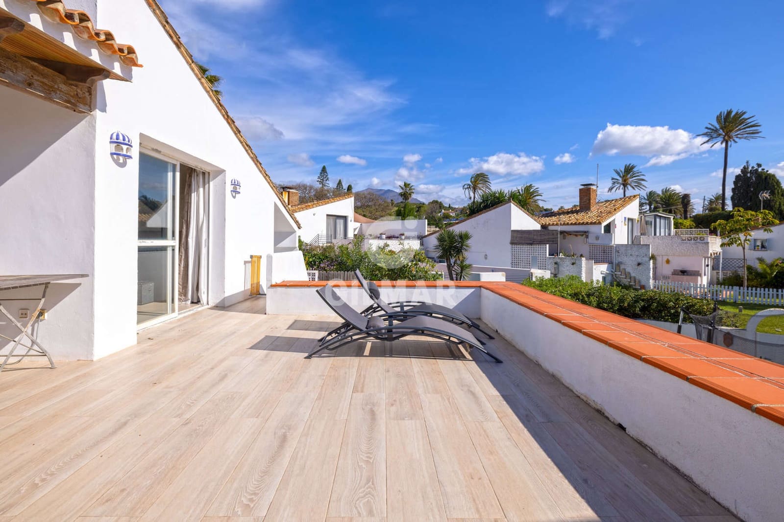 3 soveværelse Rækkehus til salg i Buenas Noches med swimmingpool - € 544.000 (Ref: 9205955)