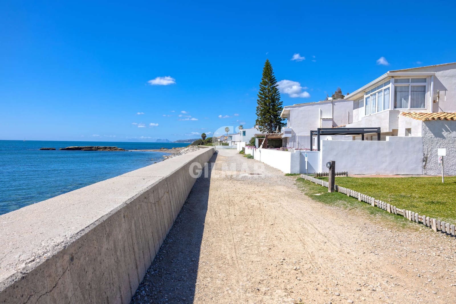 3 soveværelse Rækkehus til salg i Buenas Noches med swimmingpool - € 544.000 (Ref: 9205955)