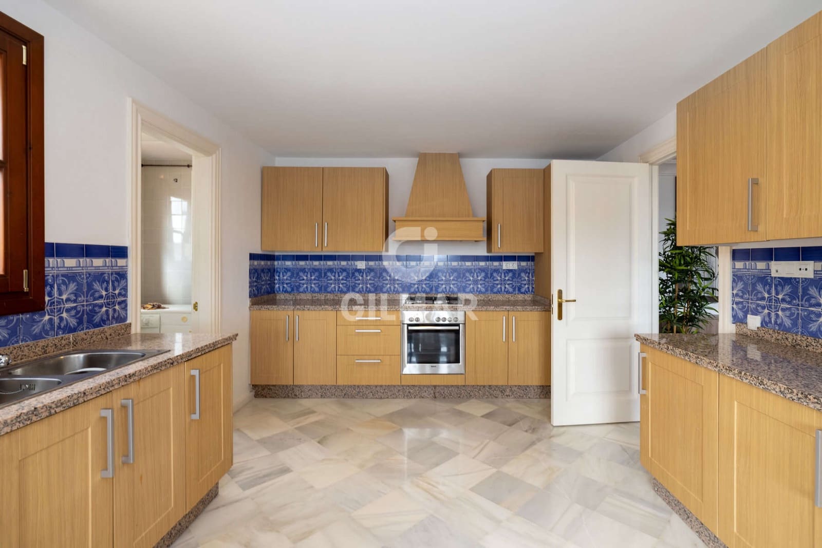 3 soveværelse Rækkehus til salg i La Heredia med swimmingpool garage - € 695.000 (Ref: 9205957)