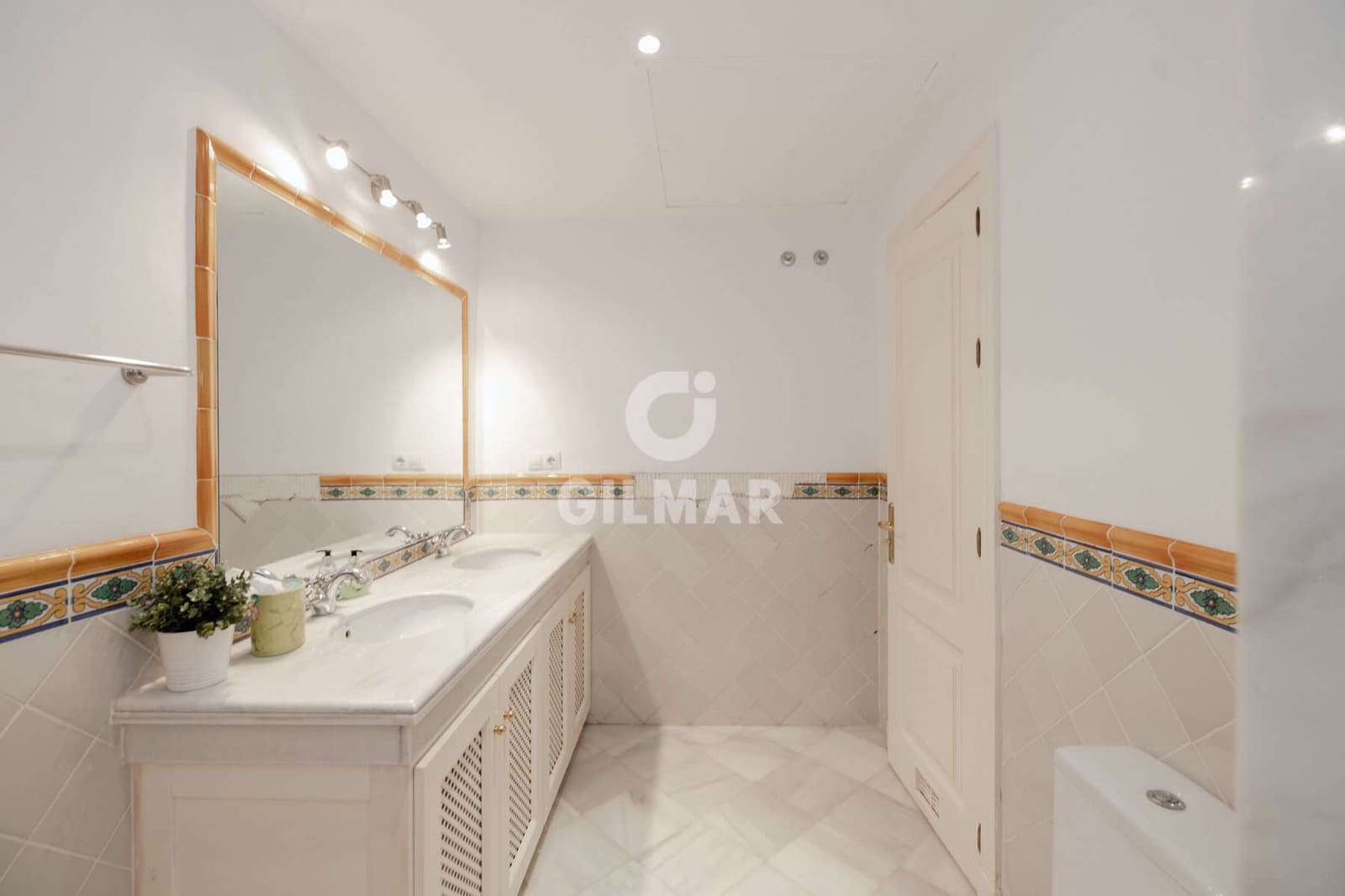 3 soveværelse Rækkehus til salg i La Heredia med swimmingpool garage - € 695.000 (Ref: 9205957)