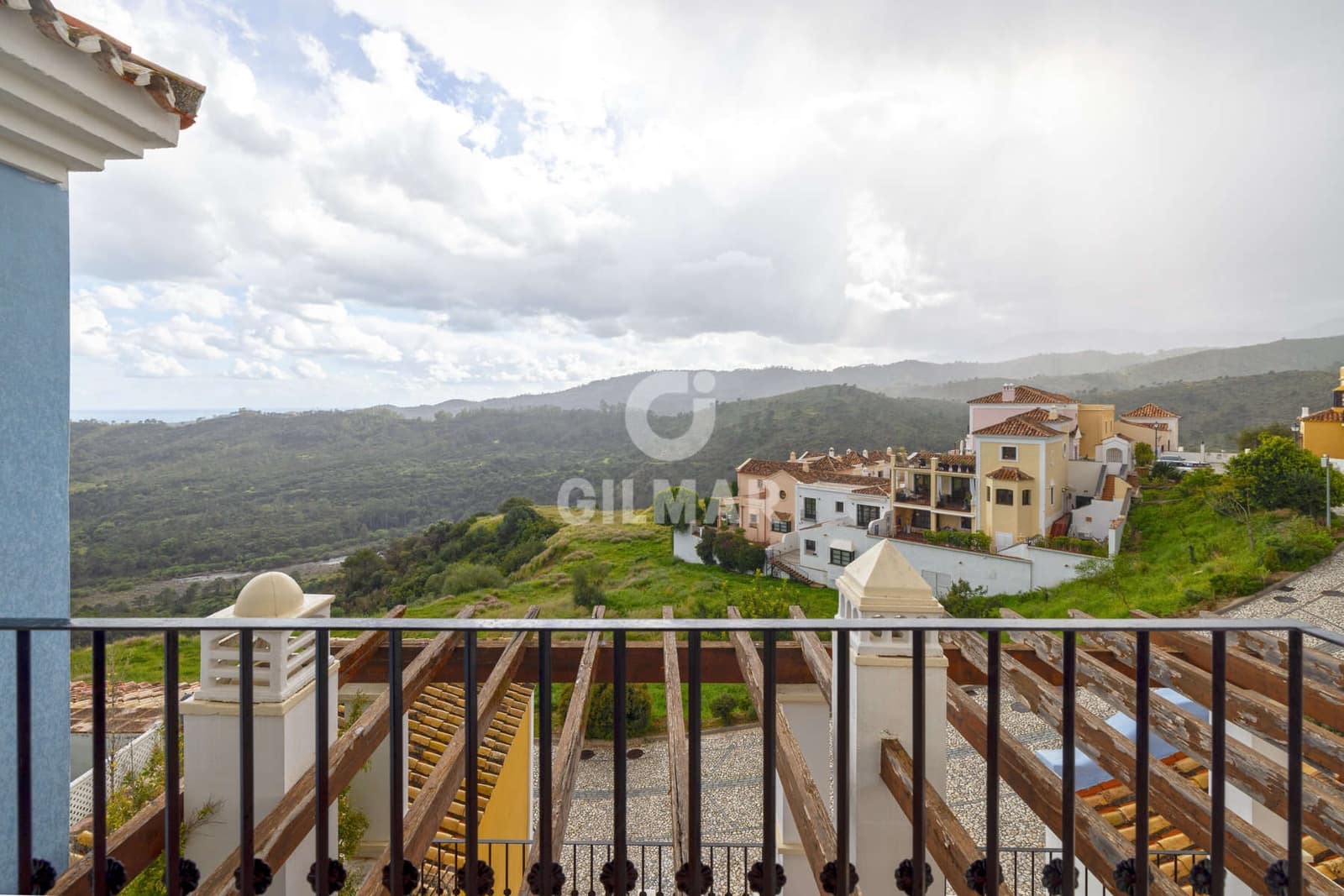 3 soveværelse Rækkehus til salg i La Heredia med swimmingpool garage - € 695.000 (Ref: 9205957)