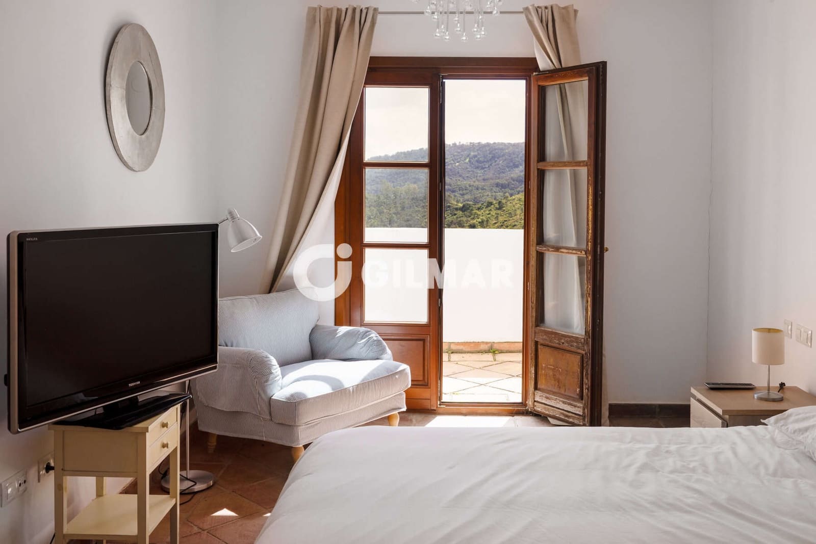 3 bedroom Terraced Villa for sale in Benahavis with pool garage - € 625,000 (Ref: 9205957)