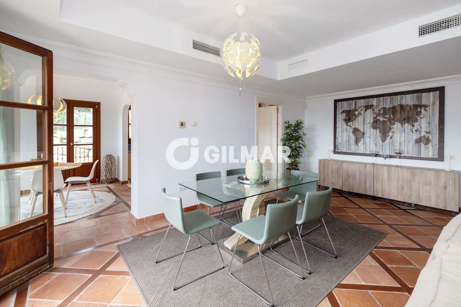 3 bedroom Terraced Villa for sale in Benahavis with pool garage - € 625,000 (Ref: 9205957)