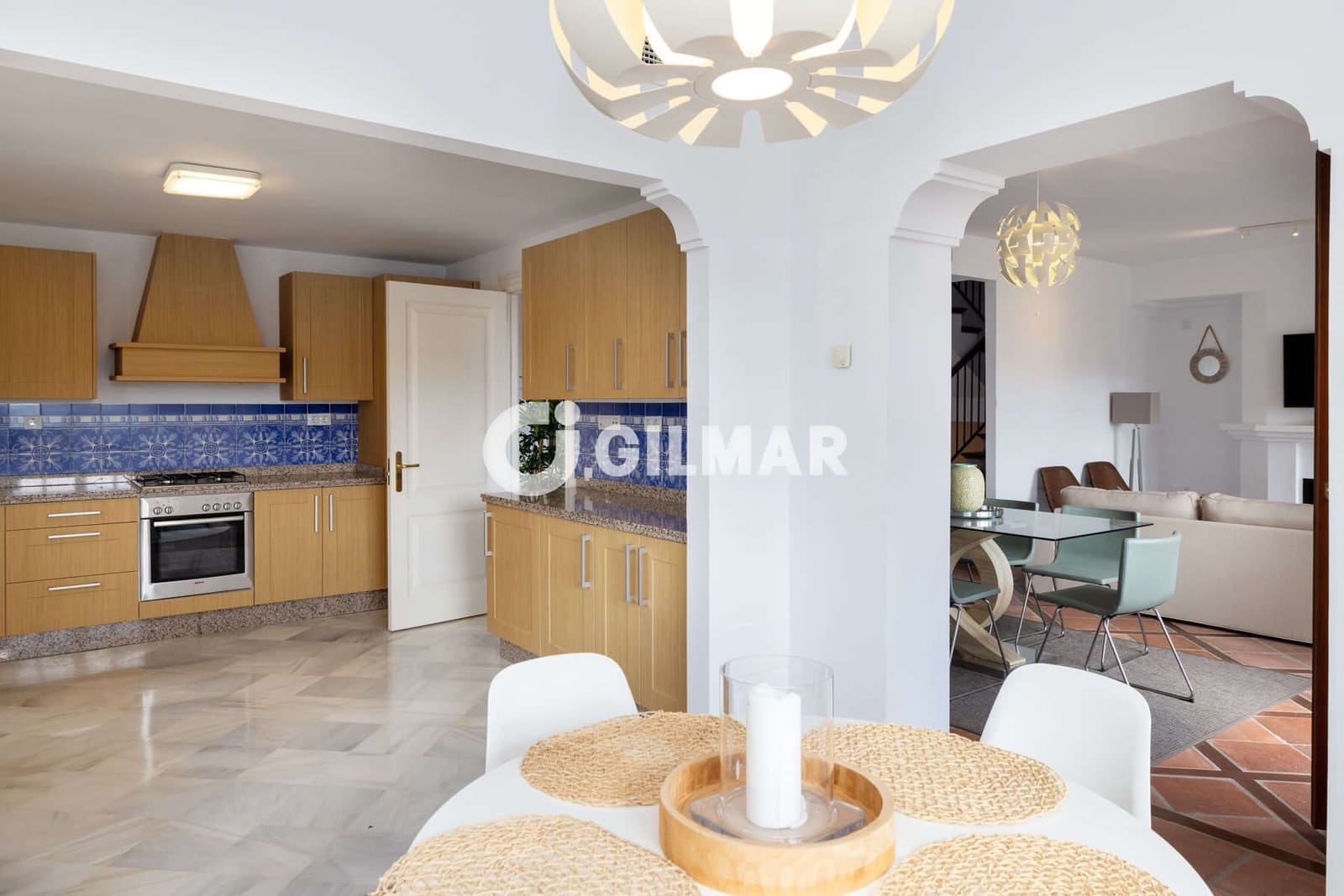 3 bedroom Terraced Villa for sale in Benahavis with pool garage - € 625,000 (Ref: 9205957)