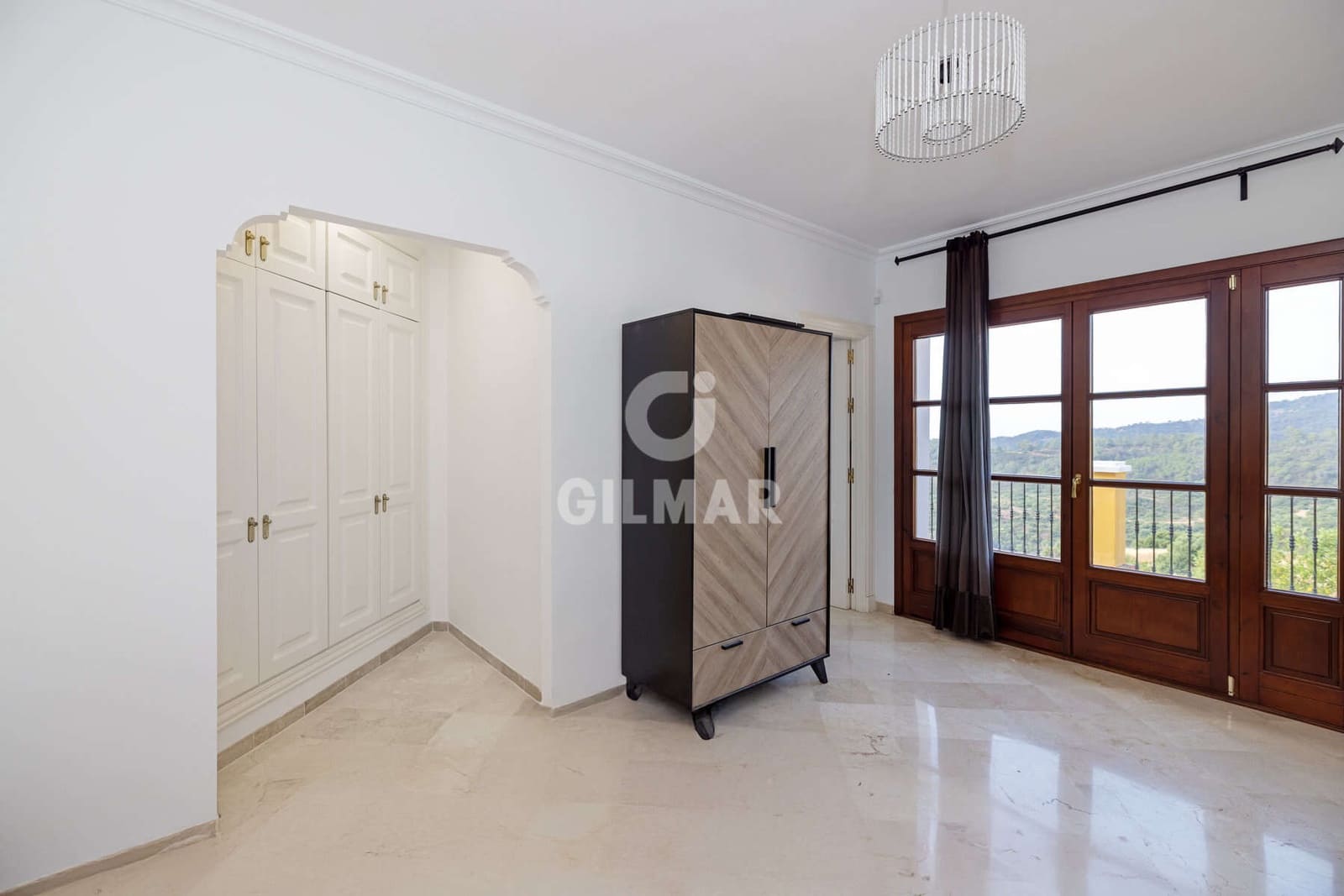 2 soveværelse Rækkehus til salg i Benahavis med swimmingpool - € 595.000 (Ref: 9205958)