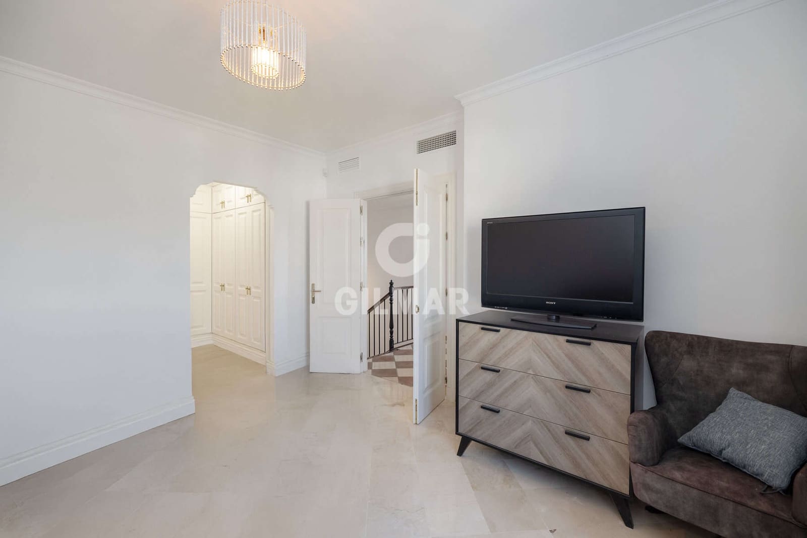 2 soveværelse Rækkehus til salg i Benahavis med swimmingpool - € 595.000 (Ref: 9205958)