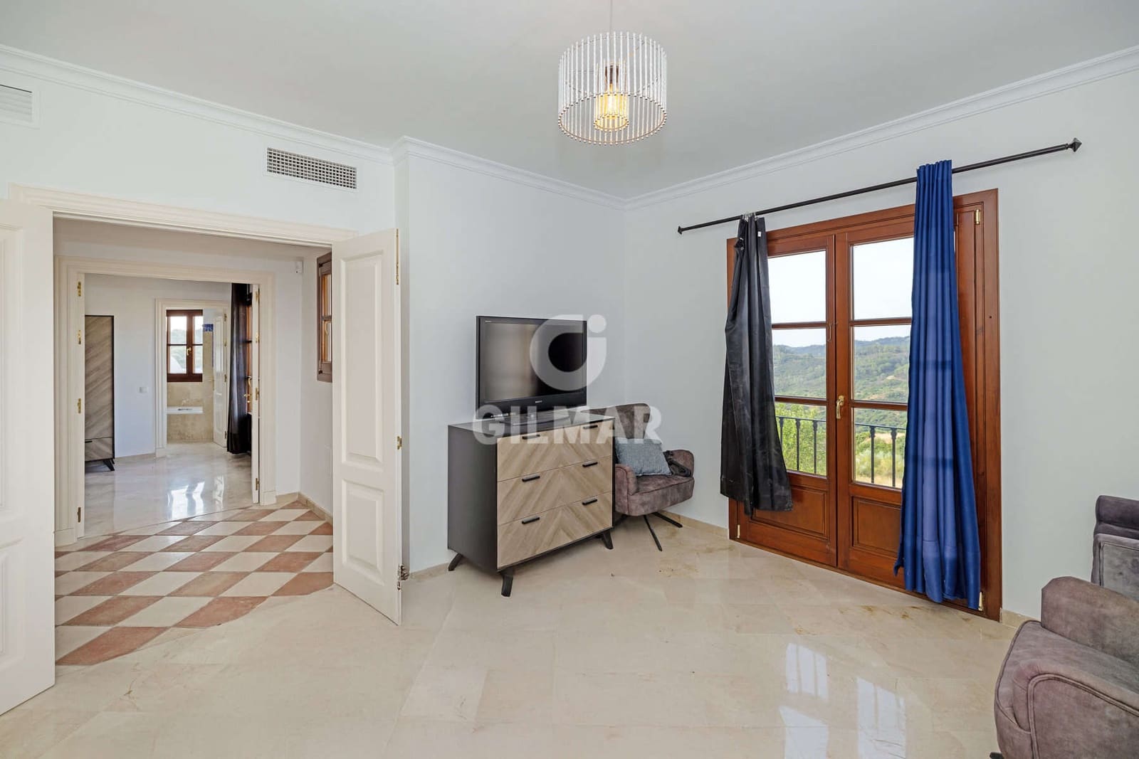 2 soveværelse Rækkehus til salg i Benahavis med swimmingpool - € 595.000 (Ref: 9205958)