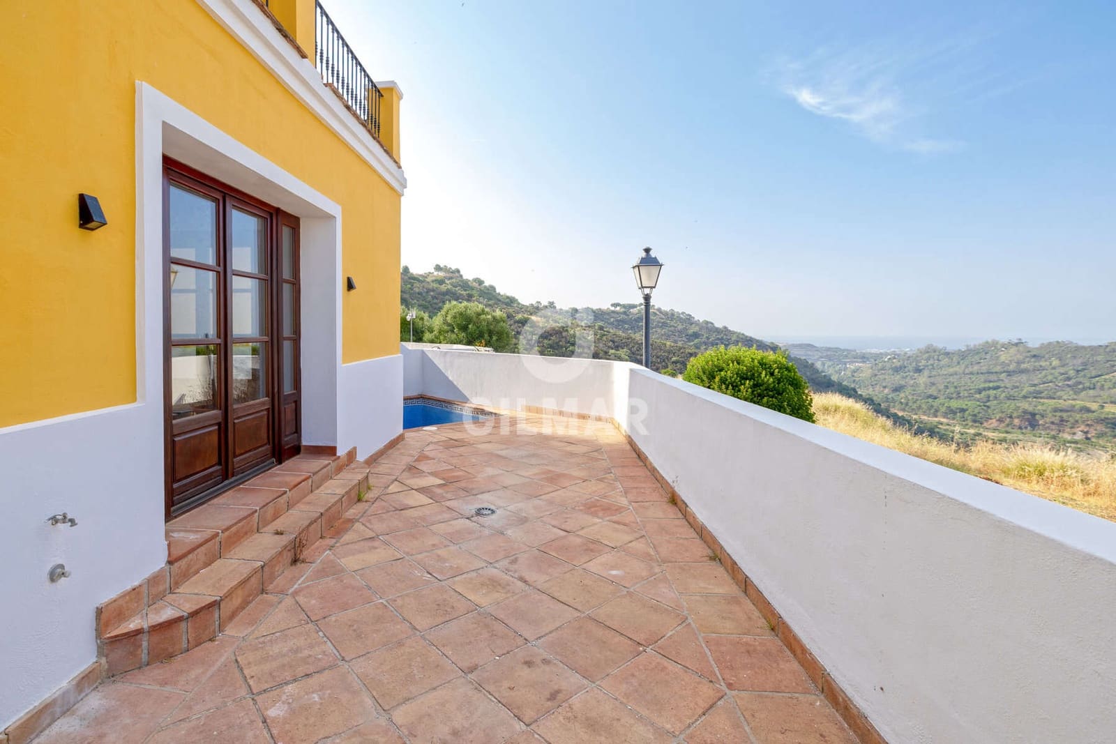 2 soveværelse Rækkehus til salg i Benahavis med swimmingpool - € 595.000 (Ref: 9205958)