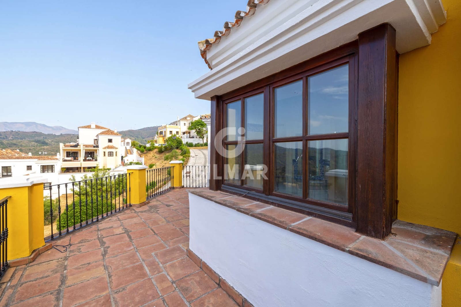 2 soveværelse Rækkehus til salg i Benahavis med swimmingpool - € 595.000 (Ref: 9205958)