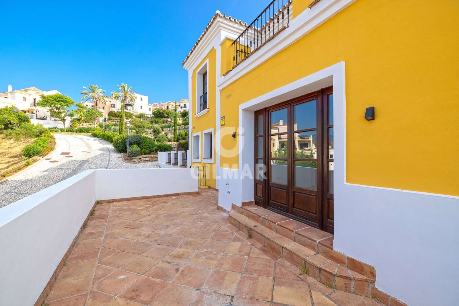 2 soveværelse Rækkehus til salg i Benahavis med swimmingpool - € 595.000 (Ref: 9205958)