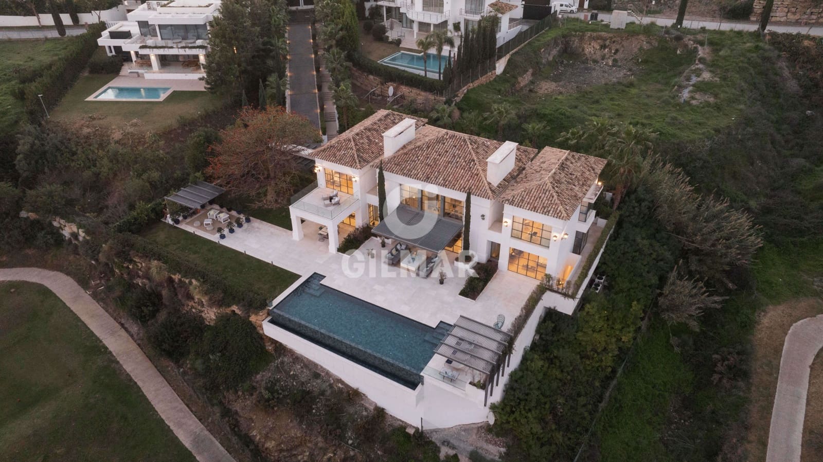 Chalet de 6 habitaciones en Benahavís en venta con piscina - 6.200.000 € (Ref: 9205959)