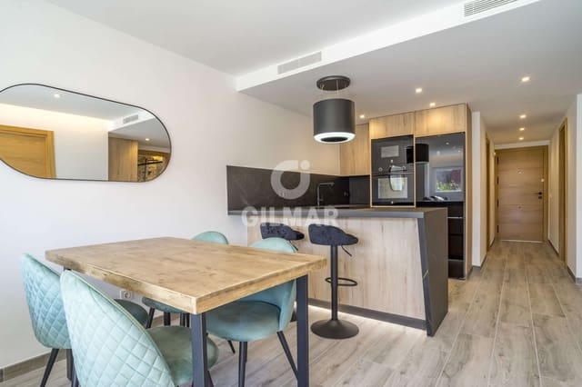 3 bedroom Flat for sale in Huerta Nueva, Estepona with pool - € 405,000 (Ref: 9205960)