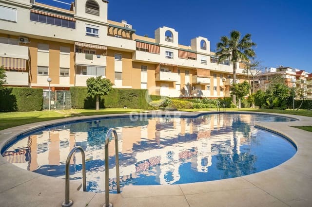 3 bedroom Flat for sale in Huerta Nueva, Estepona with pool - € 405,000 (Ref: 9205960)