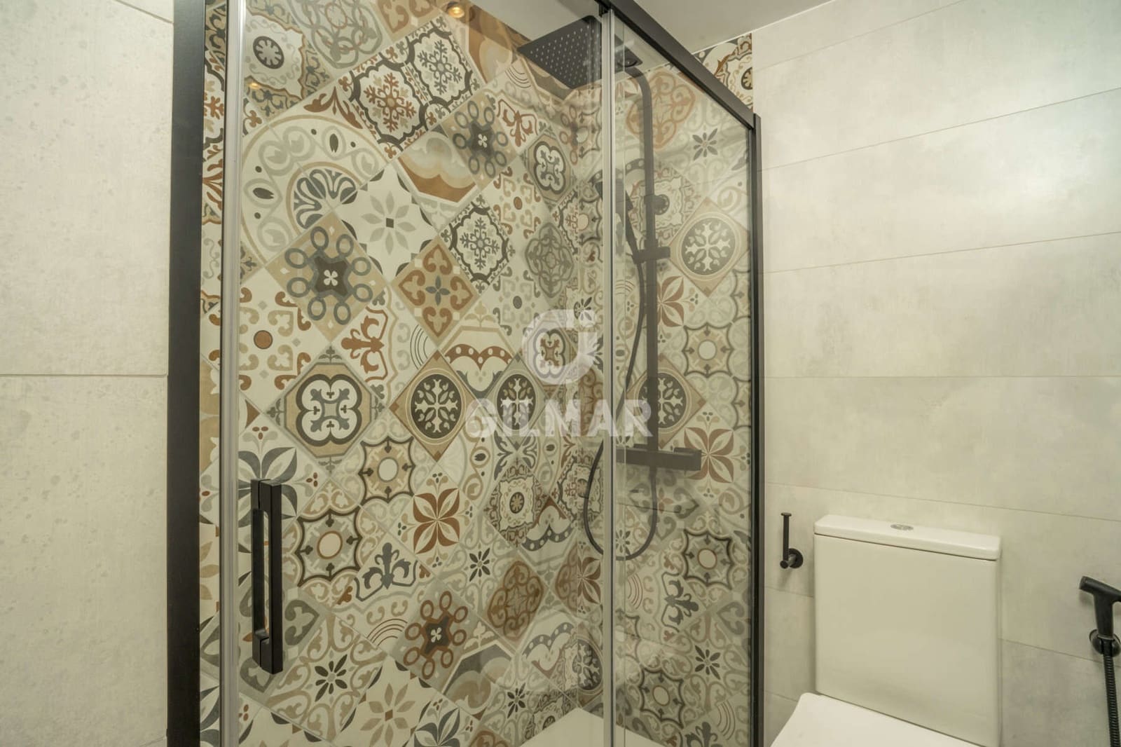 3 bedroom Flat for sale in Estepona with pool - € 405,000 (Ref: 9205960)