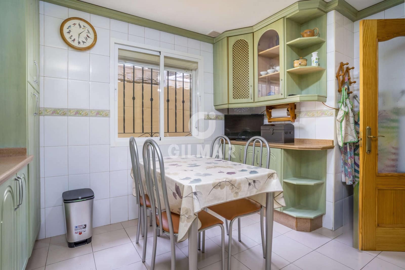 4 soveværelse Semi-Rækkehus til salg i Estepona - € 540.000 (Ref: 9205961)