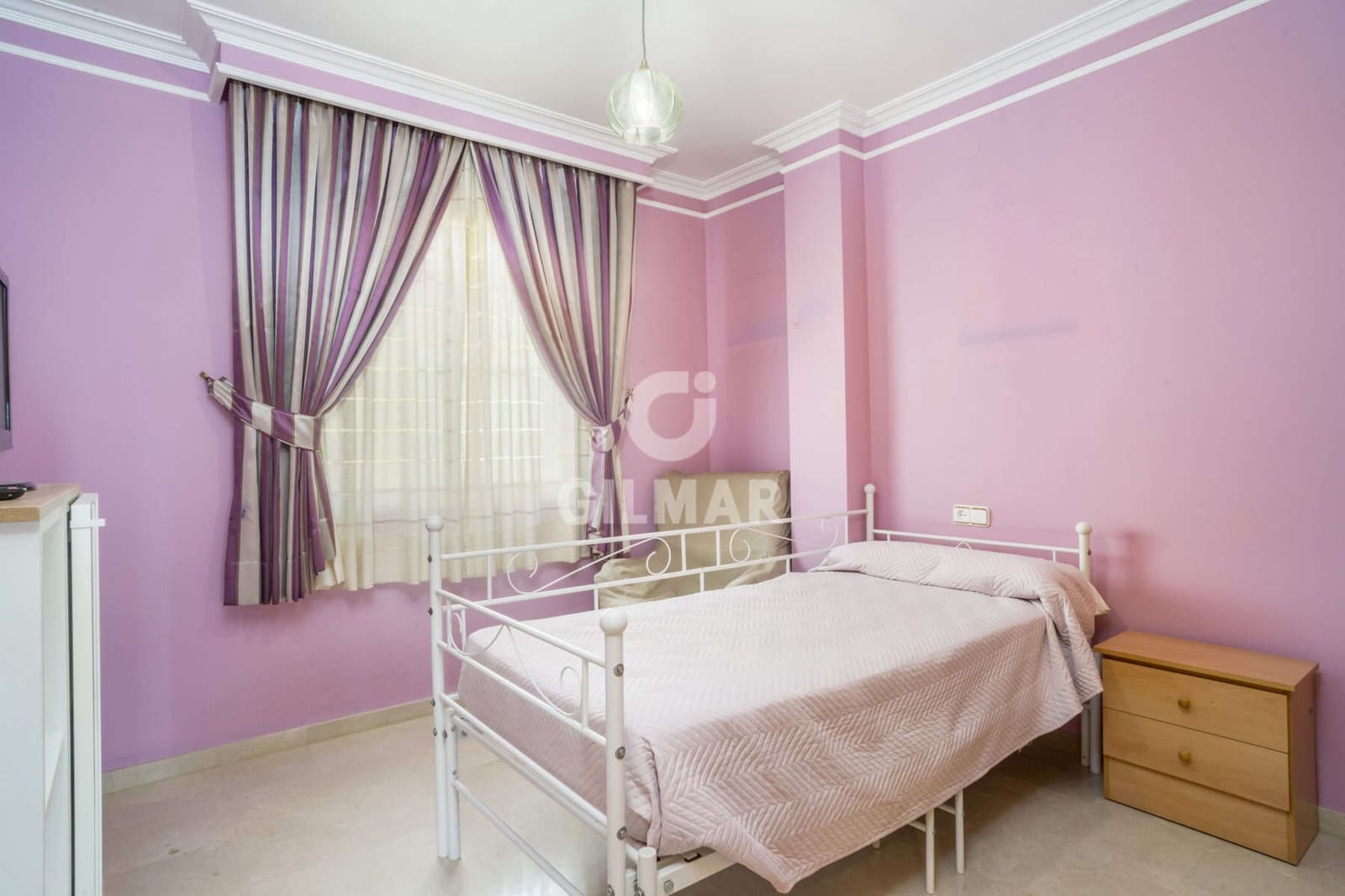 4 soveværelse Semi-Rækkehus til salg i Estepona - € 540.000 (Ref: 9205961)