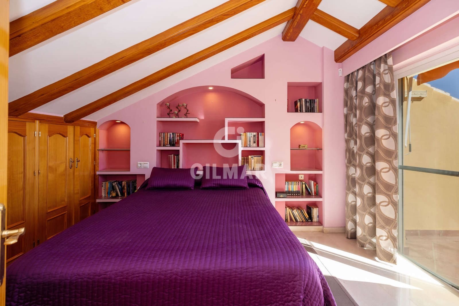 4 soveværelse Semi-Rækkehus til salg i Estepona - € 540.000 (Ref: 9205961)