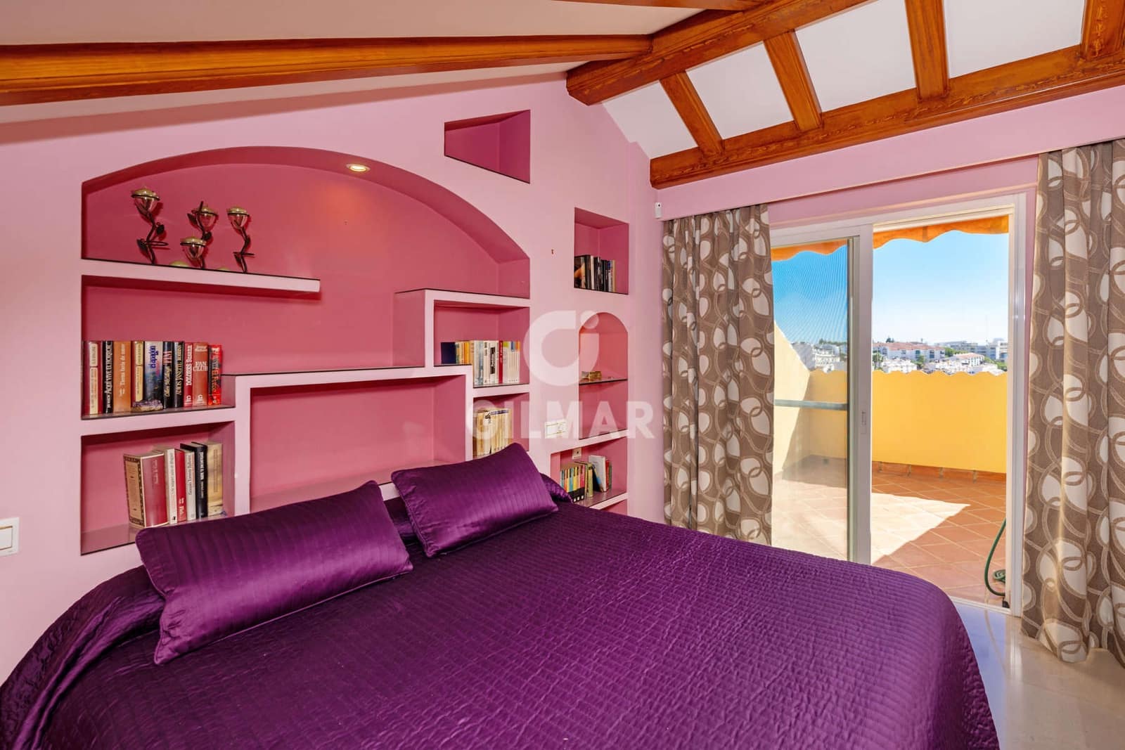 4 soveværelse Semi-Rækkehus til salg i Estepona - € 540.000 (Ref: 9205961)