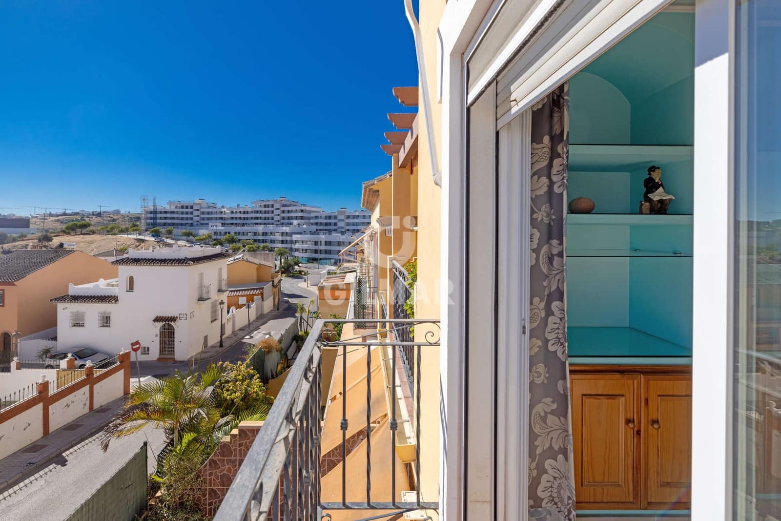 4 soveværelse Semi-Rækkehus til salg i Estepona - € 540.000 (Ref: 9205961)