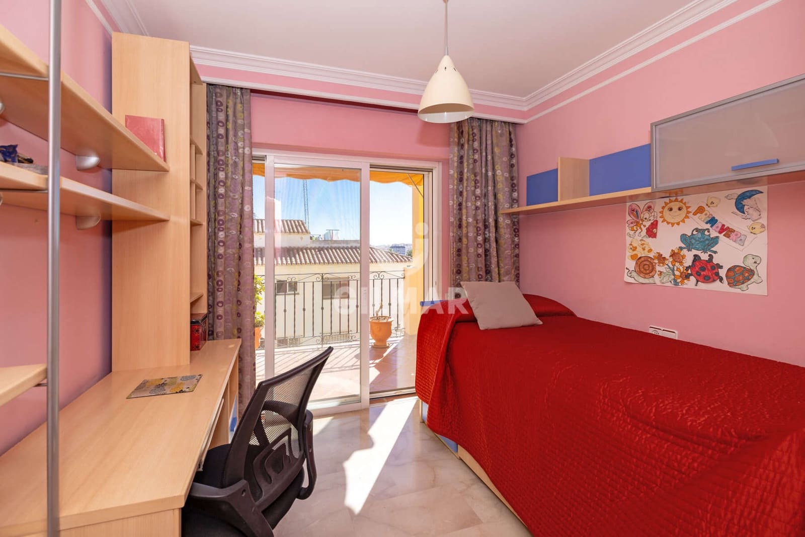 4 soveværelse Semi-Rækkehus til salg i Estepona - € 540.000 (Ref: 9205961)