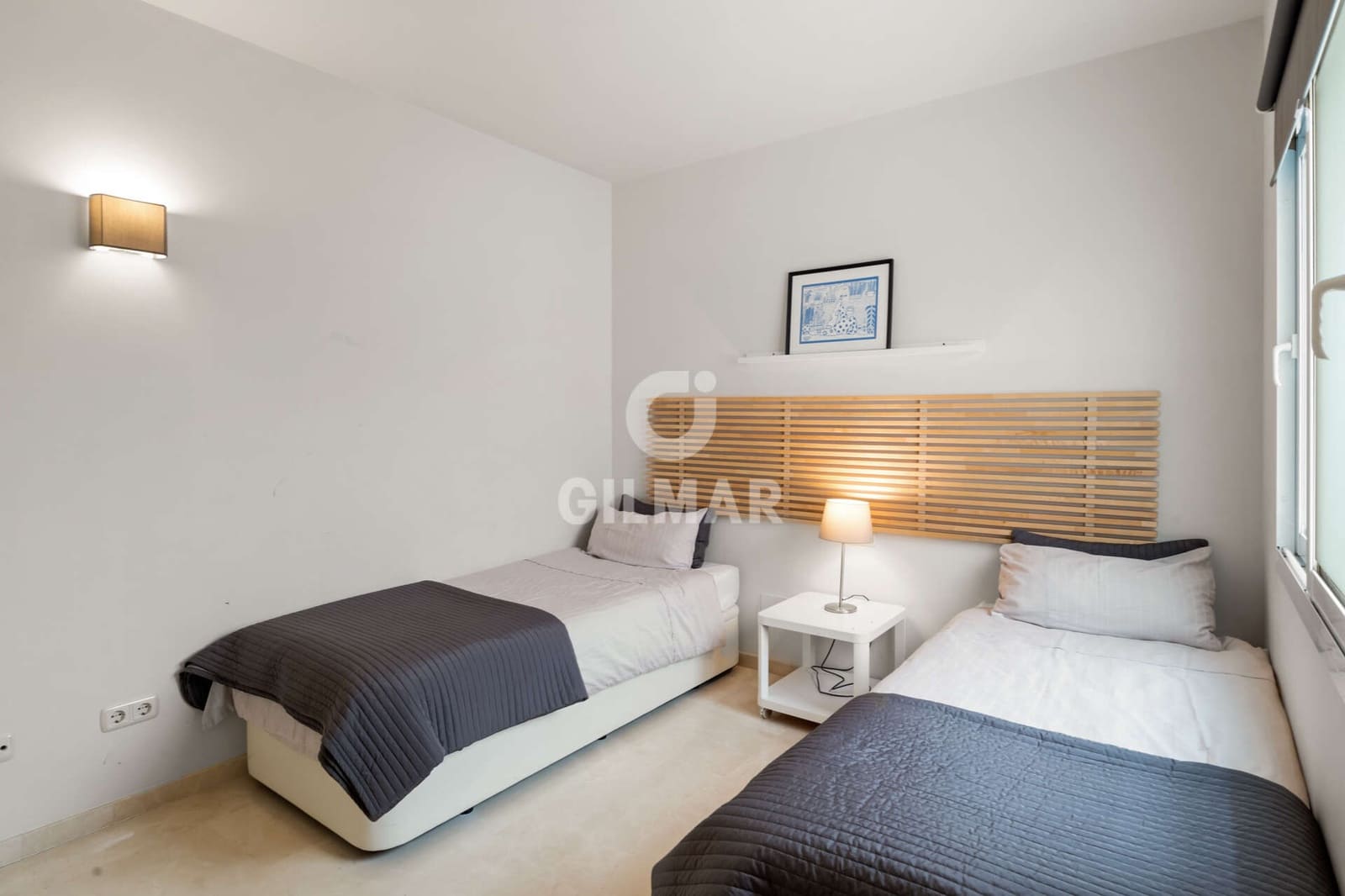 Piso de 2 habitaciones en Casares en venta con piscina garaje - 390.000 € (Ref: 9205963)