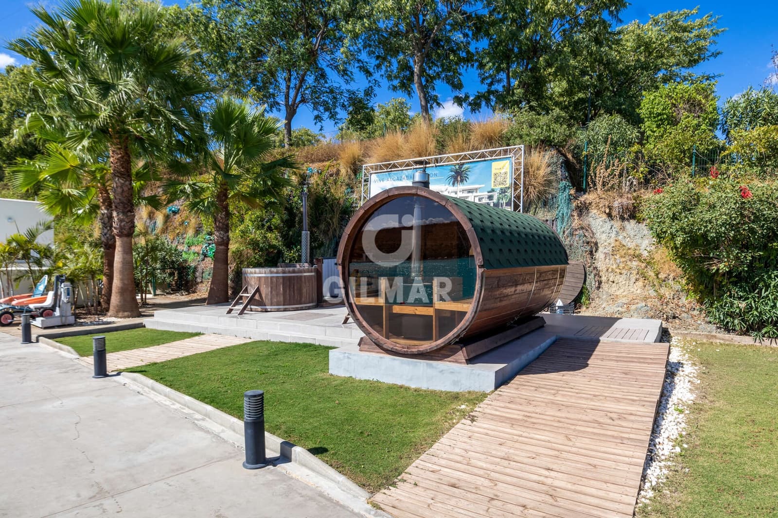 Piso de 2 habitaciones en Casares en venta con piscina garaje - 390.000 € (Ref: 9205963)