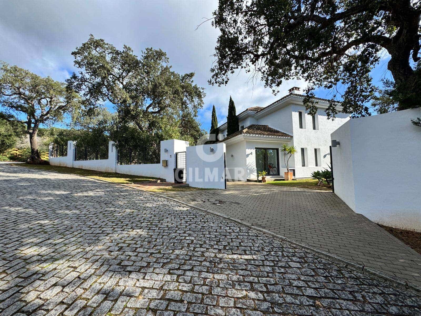 5 soveværelse Villa til salg i Sotogrande med swimmingpool - € 2.500.000 (Ref: 9205964)