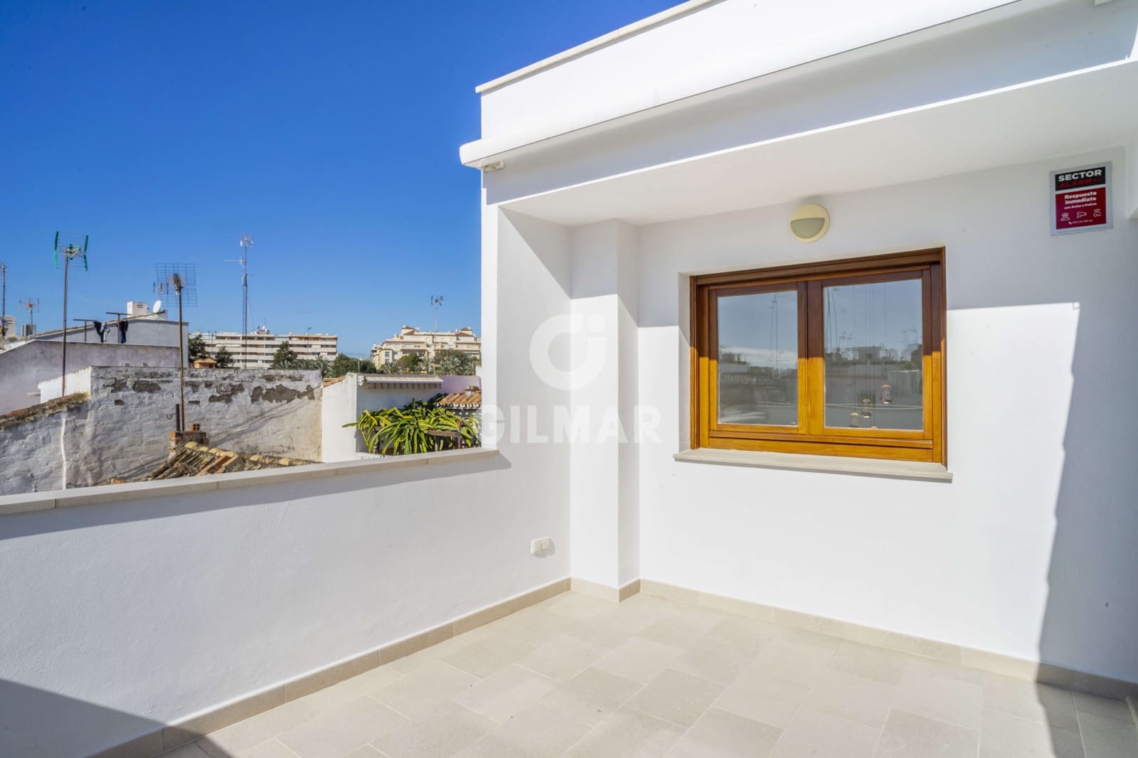 3 soveværelse Rækkehus til salg i Estepona med garage - € 1.400.000 (Ref: 9205966)