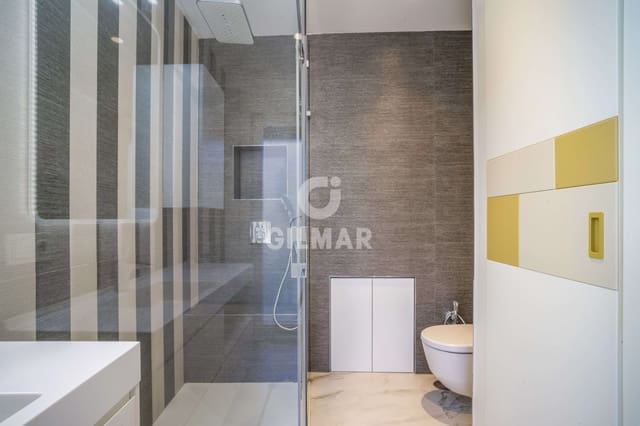 3 soveværelse Rækkehus til salg i Centro, Estepona med garage - € 1.400.000 (Ref: 9205966)