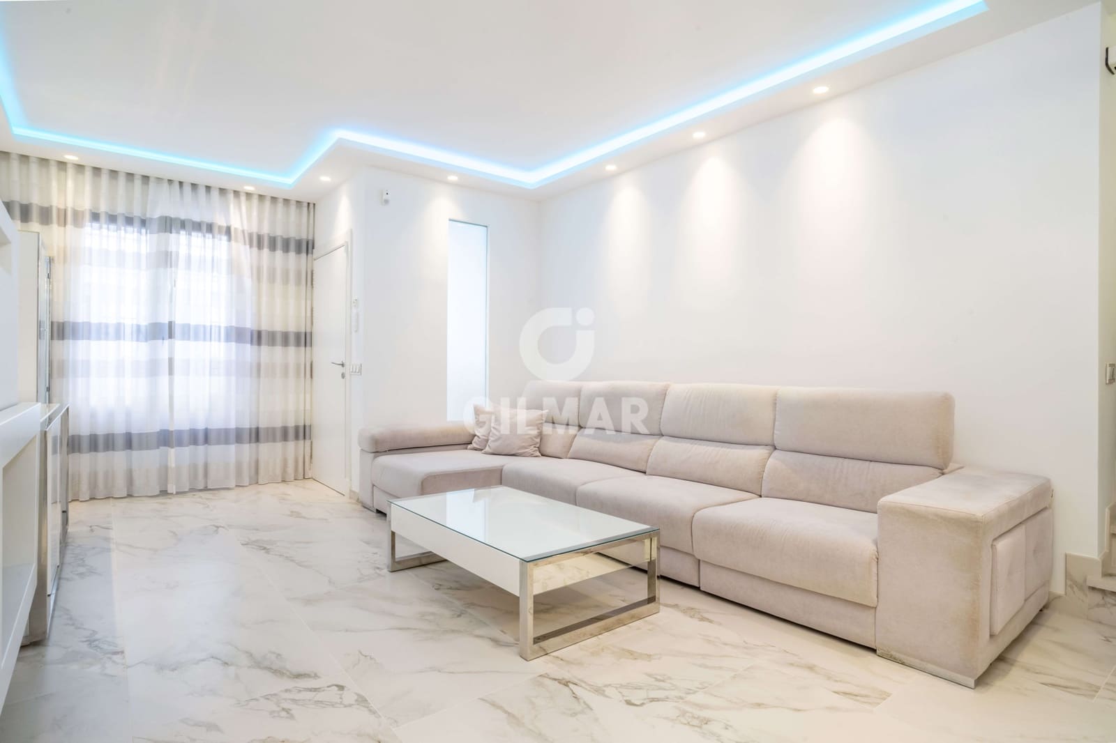 3 soveværelse Rækkehus til salg i Estepona med garage - € 1.400.000 (Ref: 9205966)