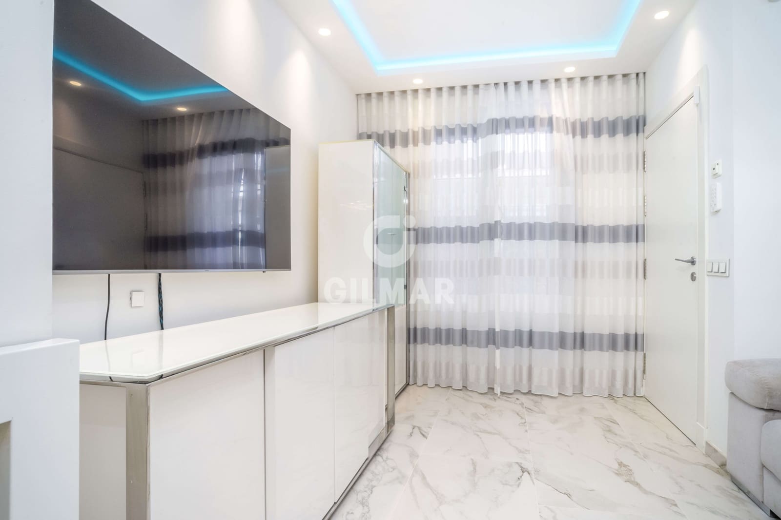 3 soveværelse Rækkehus til salg i Estepona med garage - € 1.400.000 (Ref: 9205966)