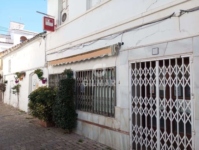 Dom blizniak na sprzedaż w Centro, Estepona - 1 400 000 € (Ref: 9205970)