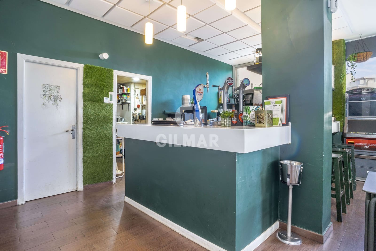 Erhverv til salg i Estepona - € 289.000 (Ref: 9205971)