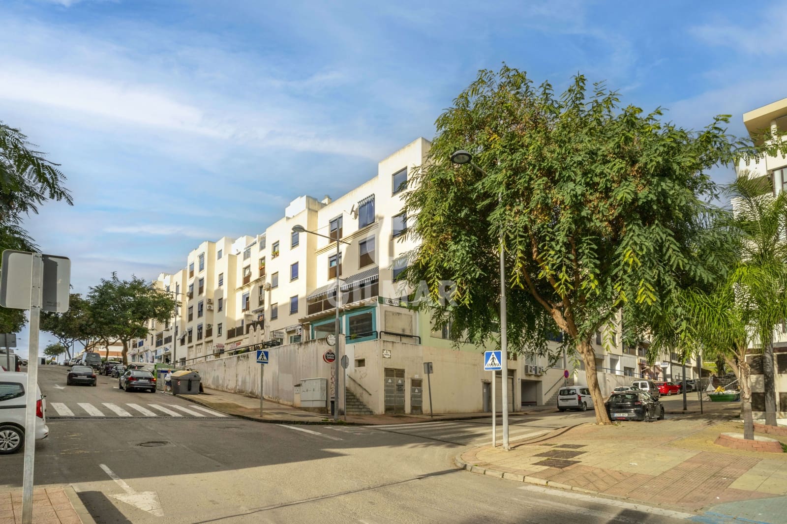 Erhverv til salg i Estepona - € 289.000 (Ref: 9205971)