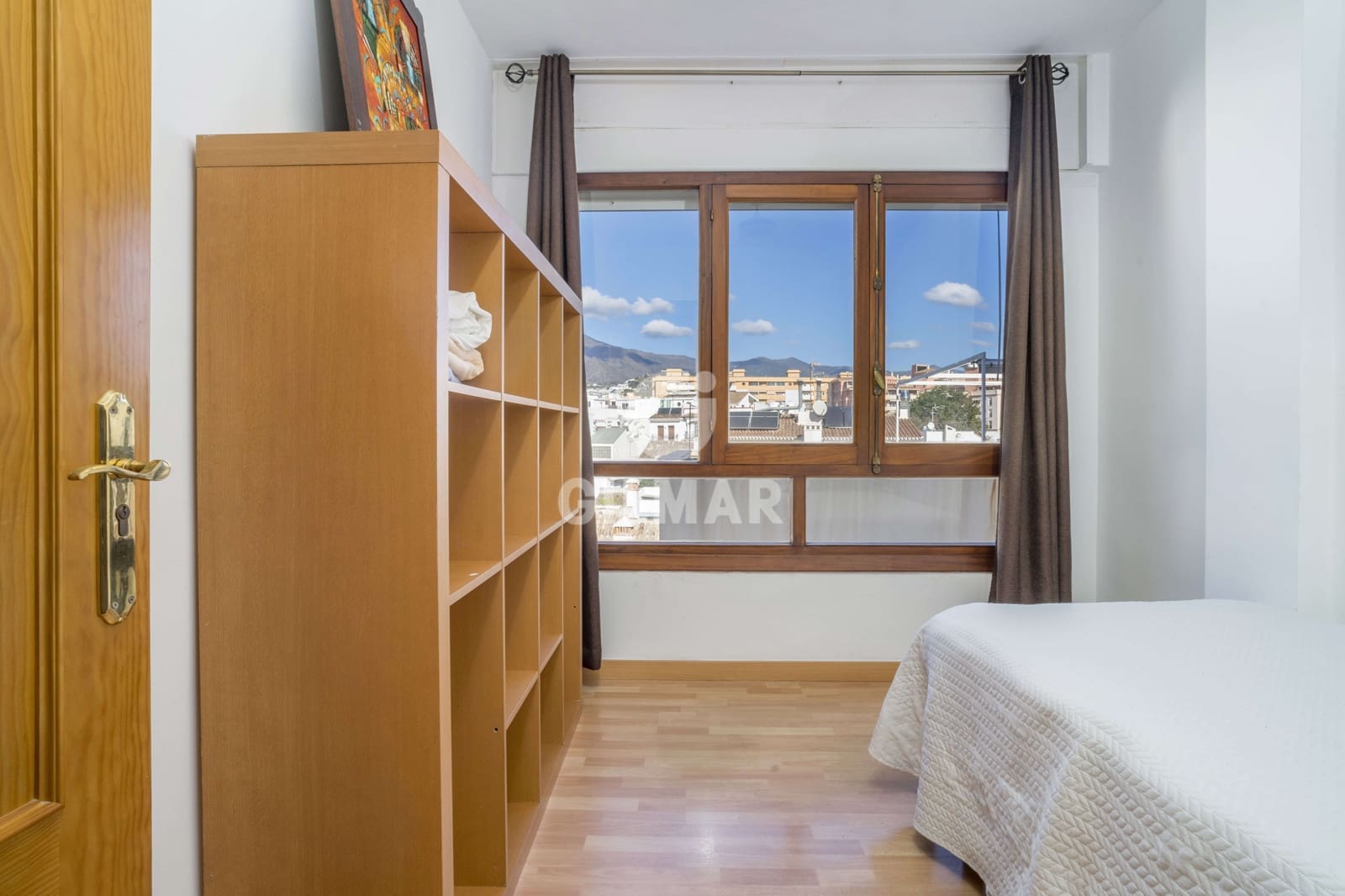 3 slaapkamer Flat te koop in Estepona - € 425.000 (Ref: 9205973)