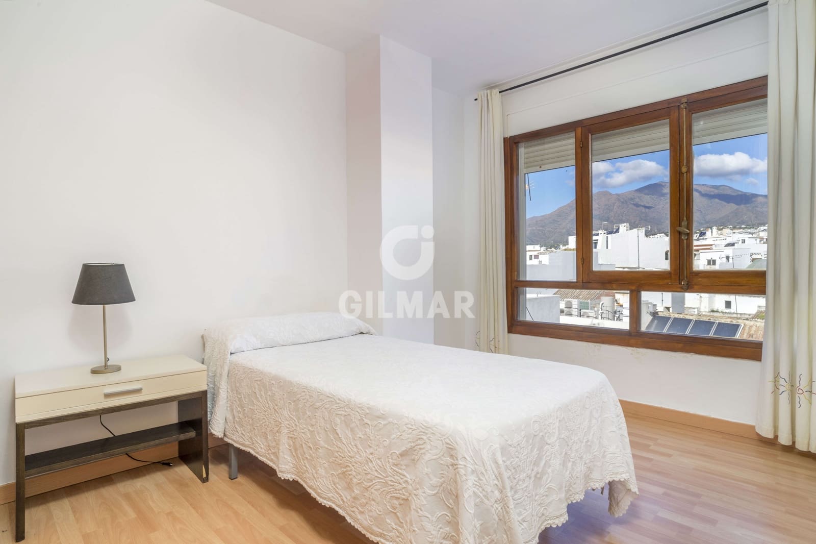 3 slaapkamer Flat te koop in Estepona - € 425.000 (Ref: 9205973)