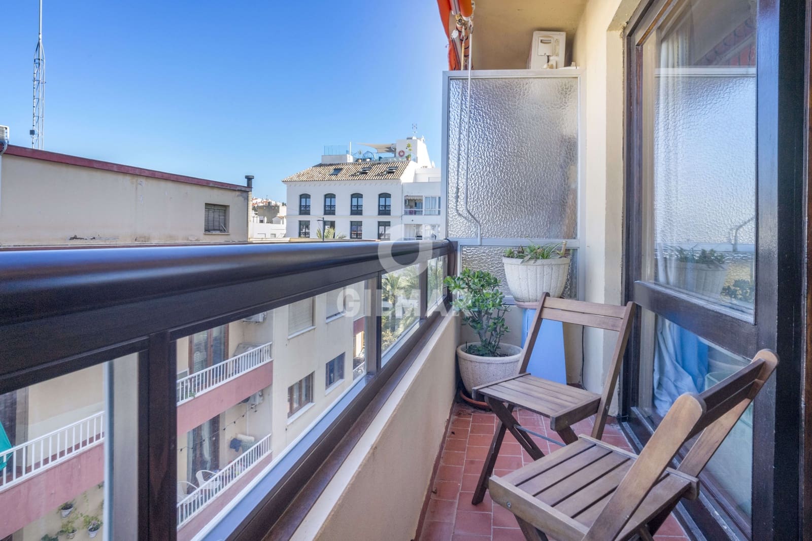 3 slaapkamer Flat te koop in Estepona - € 425.000 (Ref: 9205973)