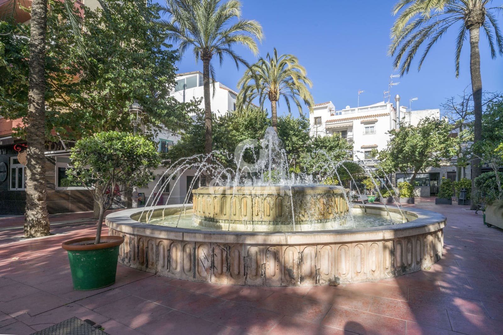 3 slaapkamer Flat te koop in Estepona - € 425.000 (Ref: 9205973)