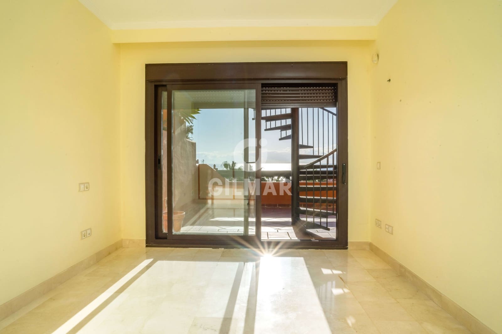 2 soverom Penthouse til salgs i Buenas Noches med svømmebasseng garasje - € 475 000 (Ref: 9205974)