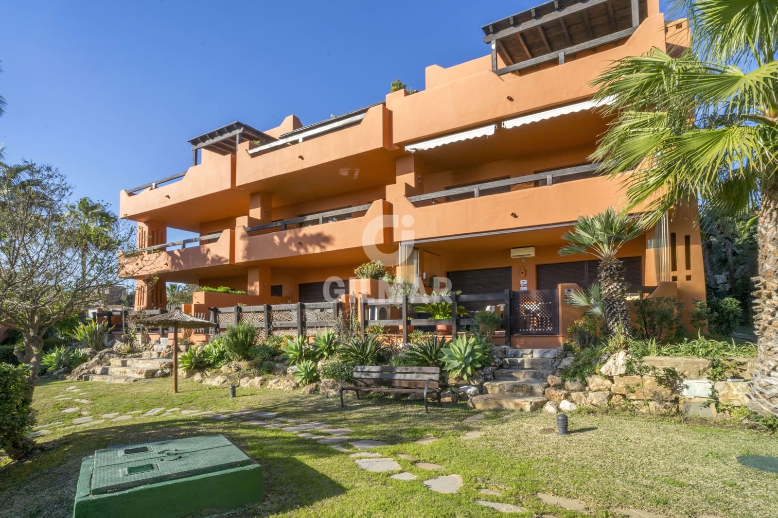 2 soverom Penthouse til salgs i Buenas Noches med svømmebasseng garasje - € 475 000 (Ref: 9205974)